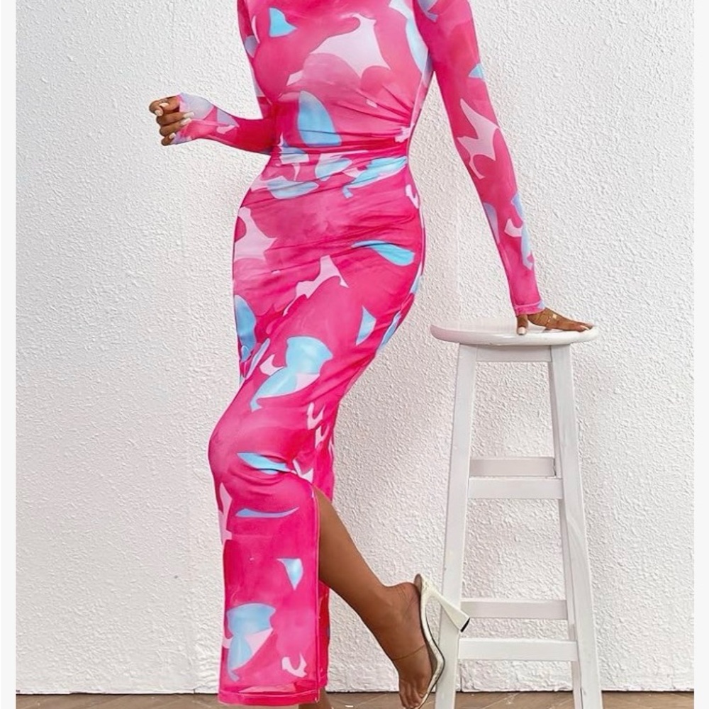 Pink & Blue Long Sleeve Bodycon Maxi Dress - Picture 6 of 9